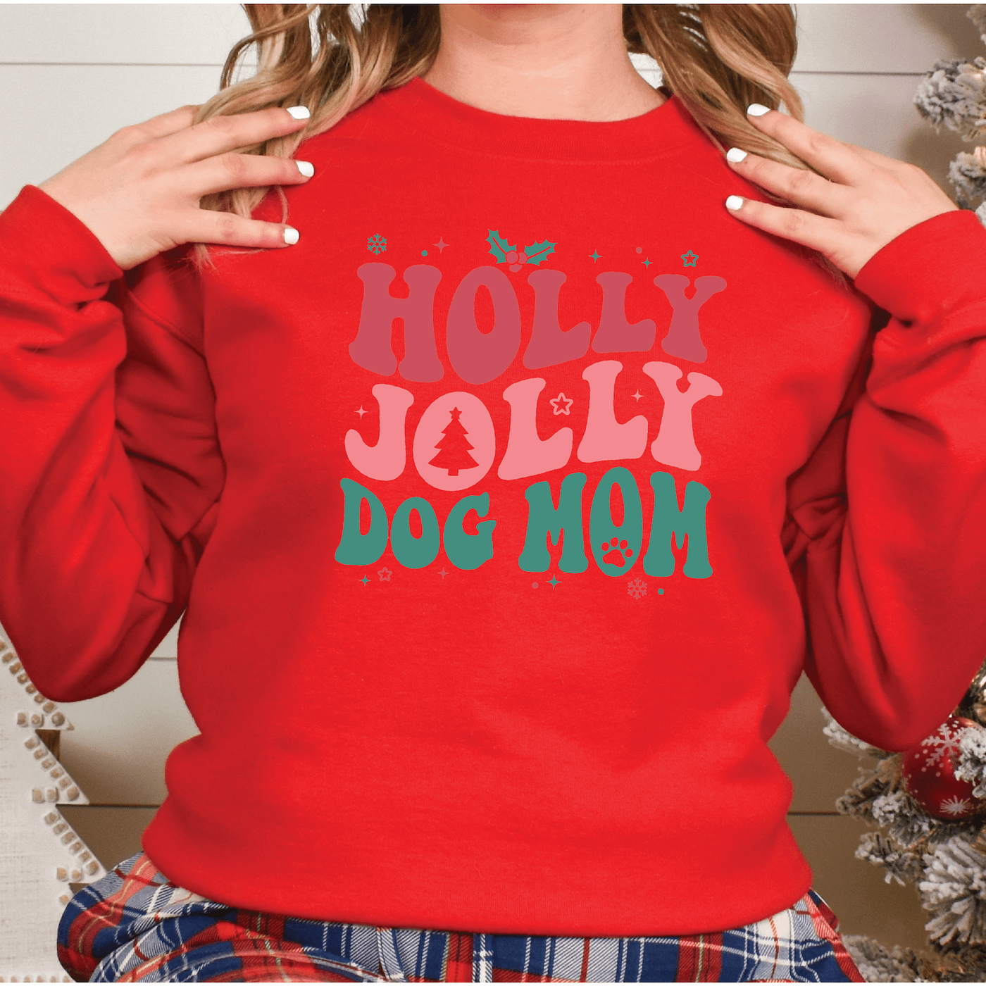 Holly Jolly Dog Mom Retro Sweatshirt - Barn Street Designs